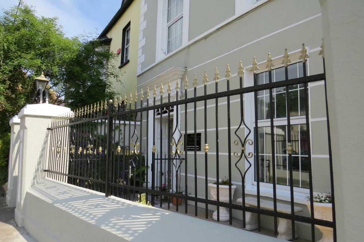 Devon View House Panzió Youghal Kültér fotó